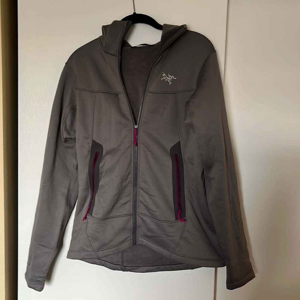 Arc’teryx Arenite Zip-up Hooded Fleece Sweatshirt